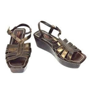 Bronze Donald Pliner wedges